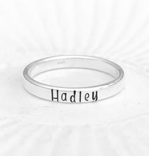 Load image into Gallery viewer, Sterling Silver Name Rings