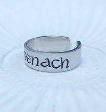 Load image into Gallery viewer, Adjustable Sassenach Ring