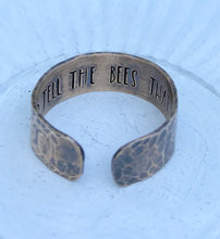 Load image into Gallery viewer, Copper &quot;Go Tell The Bees&quot; Bee Ring