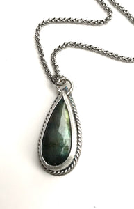 Teardrop Labradorite Necklace